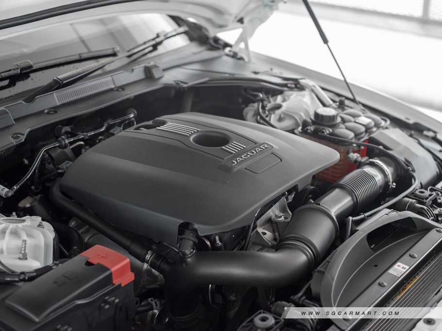 https://i.i-sgcm.com/new_cars/cars/11789/11789_g40