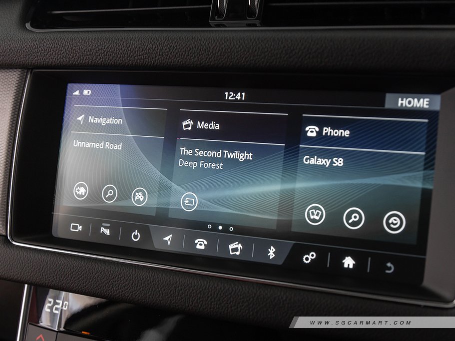 https://i.i-sgcm.com/new_cars/cars/11789/11789_g62