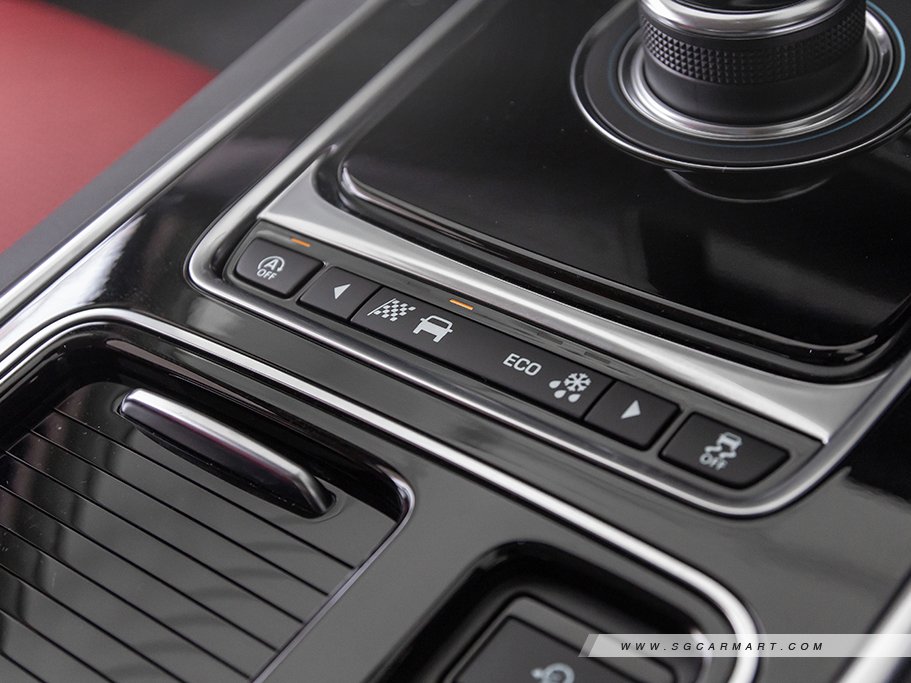 https://i.i-sgcm.com/new_cars/cars/11789/11789_g69