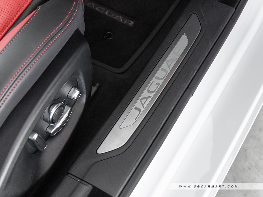 https://i.i-sgcm.com/new_cars/cars/11789/11789_g75