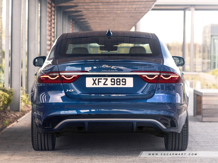 https://i.i-sgcm.com/new_cars/cars/11789/11789_g84
