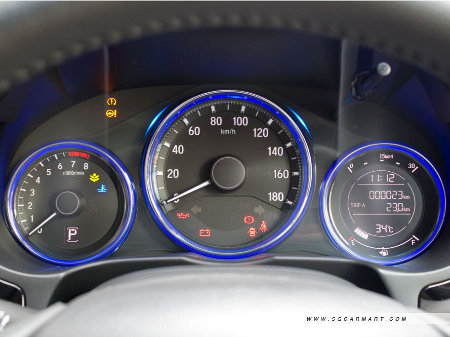 https://i.i-sgcm.com/new_cars/cars/11791/11791_g13