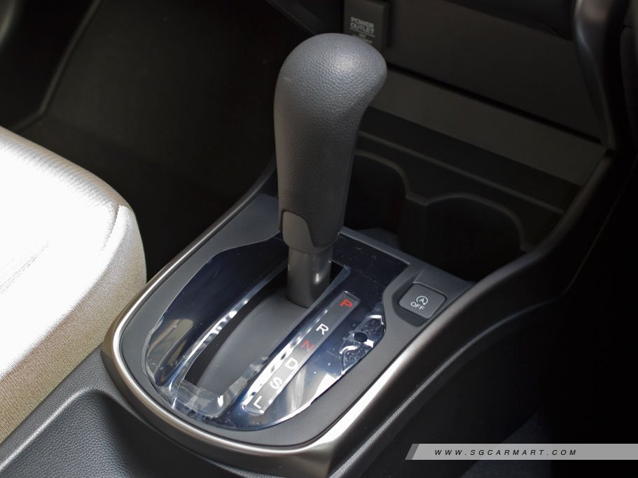 https://i.i-sgcm.com/new_cars/cars/11791/11791_g17