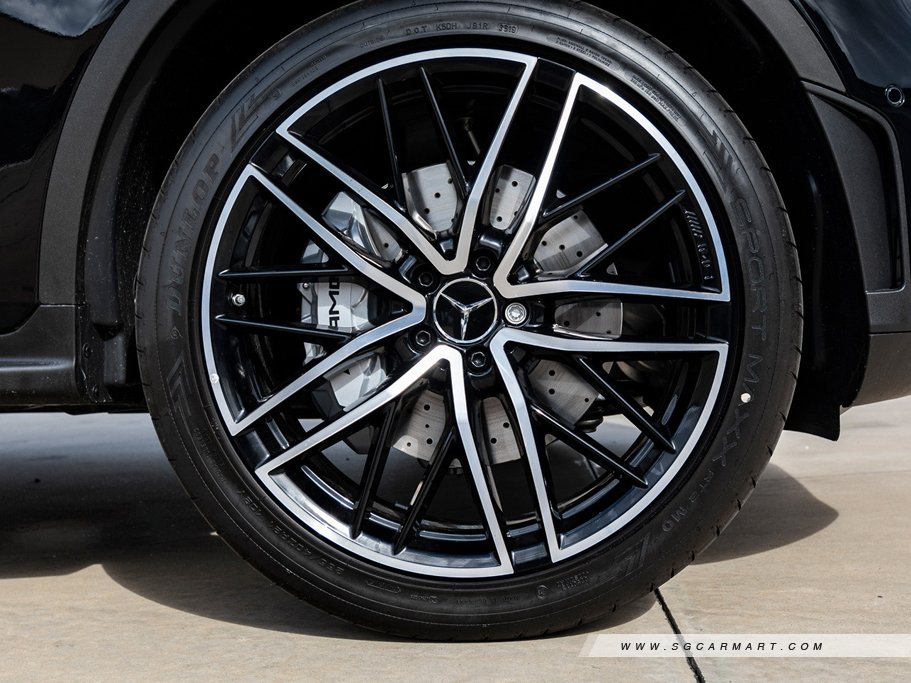 https://i.i-sgcm.com/new_cars/cars/11798/11798_g100