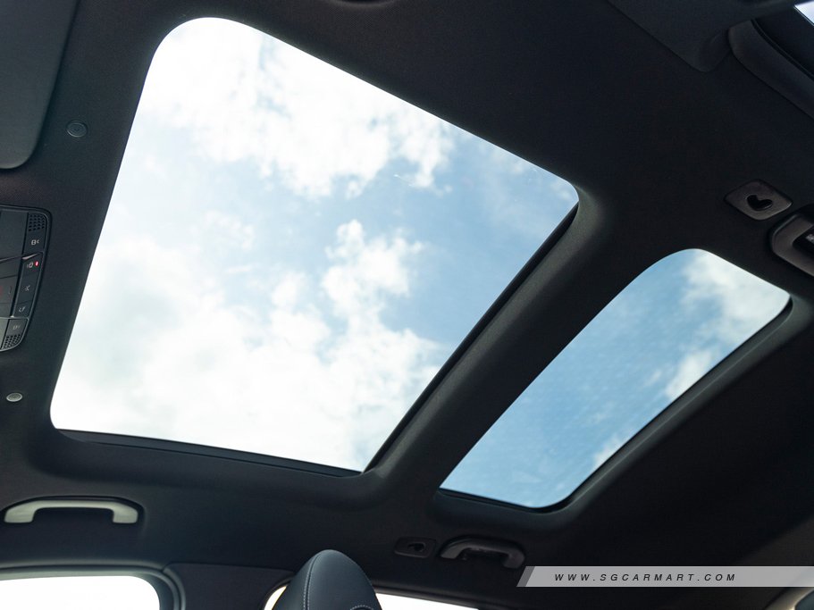 https://i.i-sgcm.com/new_cars/cars/11798/11798_g107