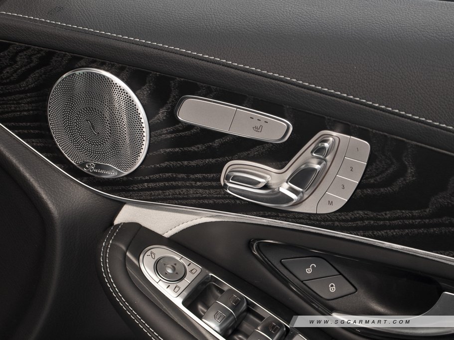 https://i.i-sgcm.com/new_cars/cars/11798/11798_g129