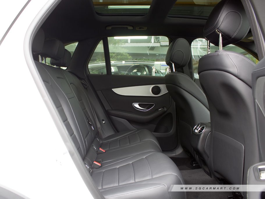 https://i.i-sgcm.com/new_cars/cars/11798/11798_g14
