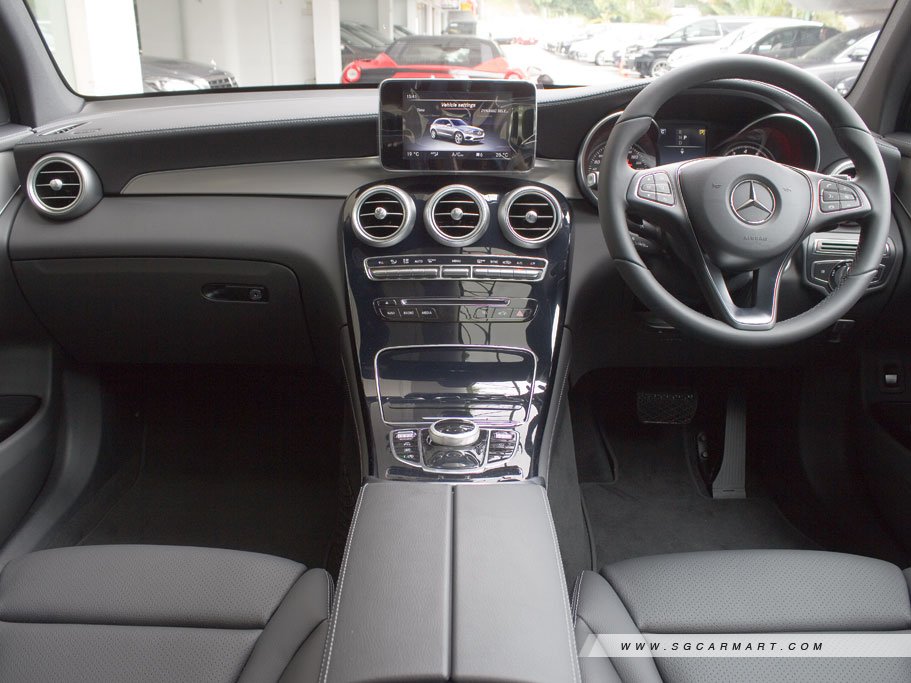 https://i.i-sgcm.com/new_cars/cars/11798/11798_g16