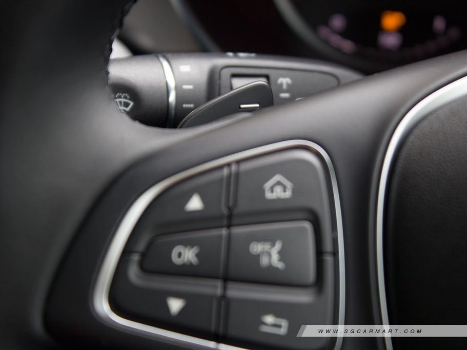 https://i.i-sgcm.com/new_cars/cars/11798/11798_g18
