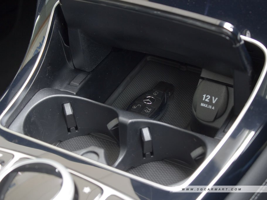 https://i.i-sgcm.com/new_cars/cars/11798/11798_g22