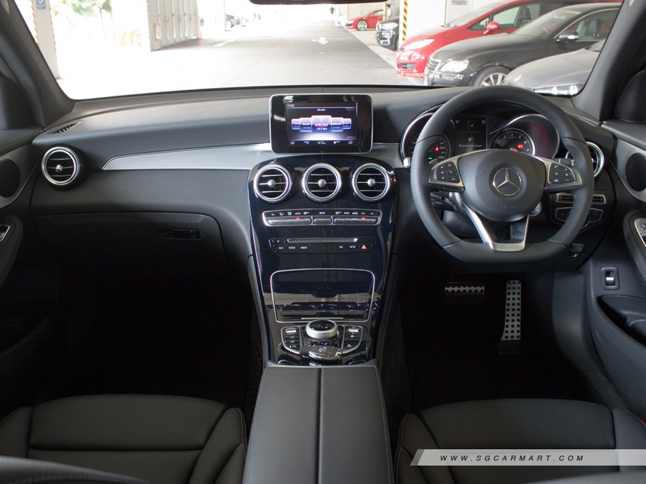 https://i.i-sgcm.com/new_cars/cars/11798/11798_g42