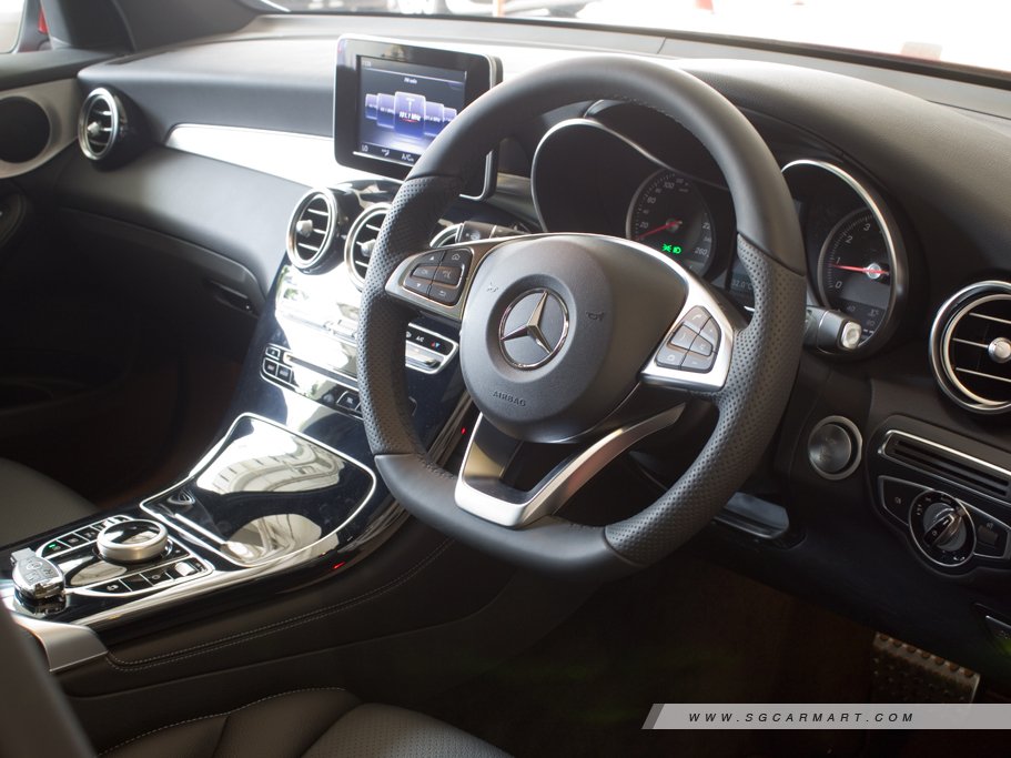 https://i.i-sgcm.com/new_cars/cars/11798/11798_g43
