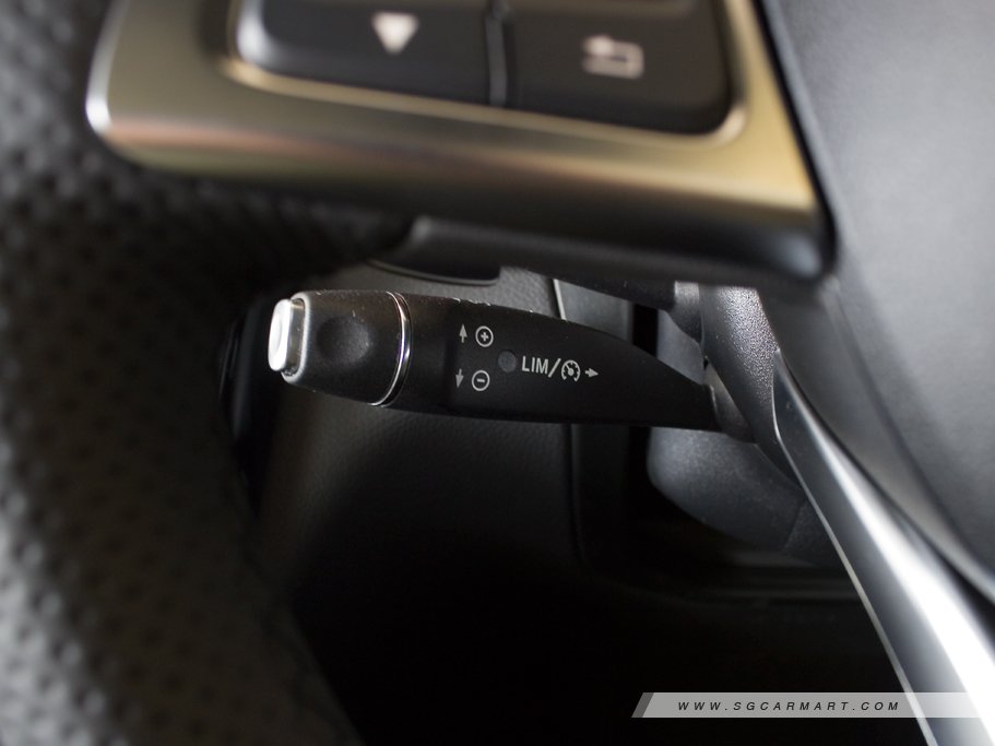 https://i.i-sgcm.com/new_cars/cars/11798/11798_g48