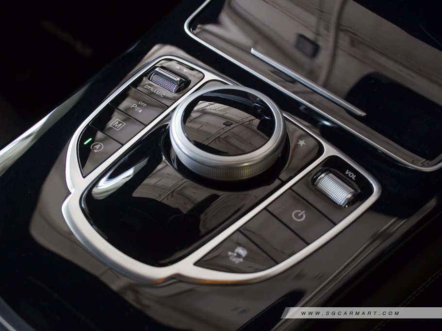 https://i.i-sgcm.com/new_cars/cars/11798/11798_g51