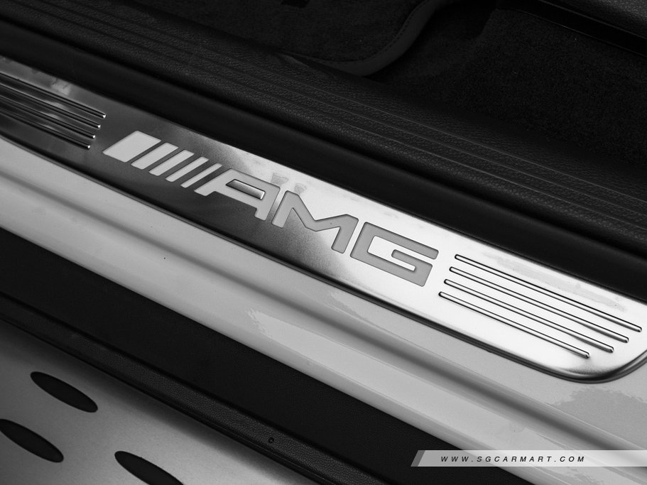 https://i.i-sgcm.com/new_cars/cars/11798/11798_g71