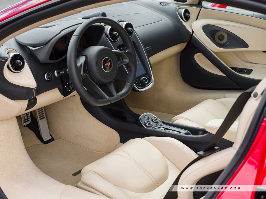 https://i.i-sgcm.com/new_cars/cars/11803/11803_g12