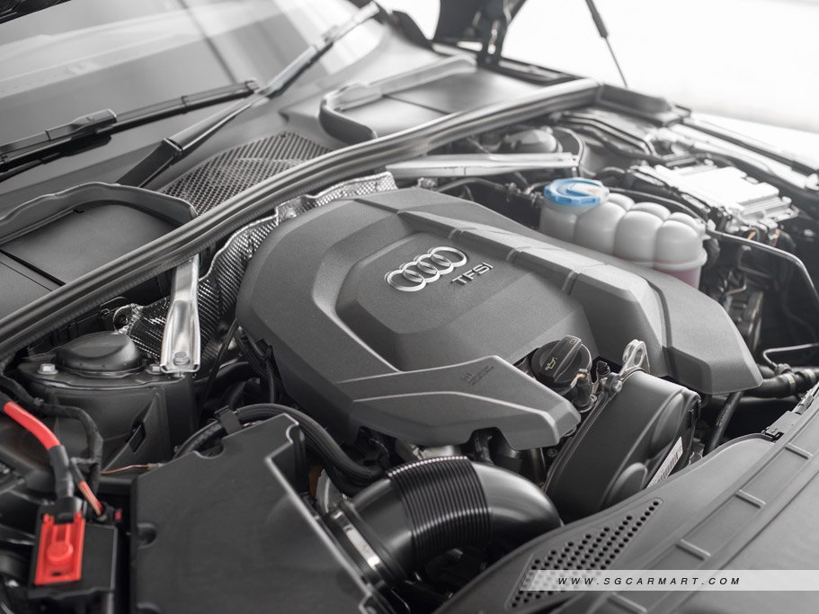 https://i.i-sgcm.com/new_cars/cars/11806/11806_g40