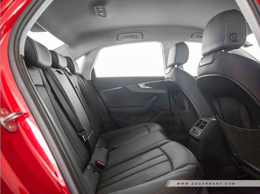 https://i.i-sgcm.com/new_cars/cars/11806/11806_g52