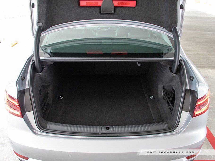 https://i.i-sgcm.com/new_cars/cars/11806/11806_g86