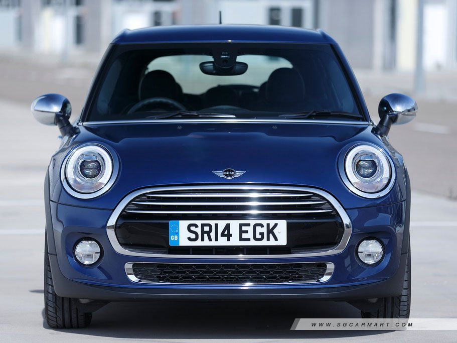 MINI Cooper D 5-Door 5