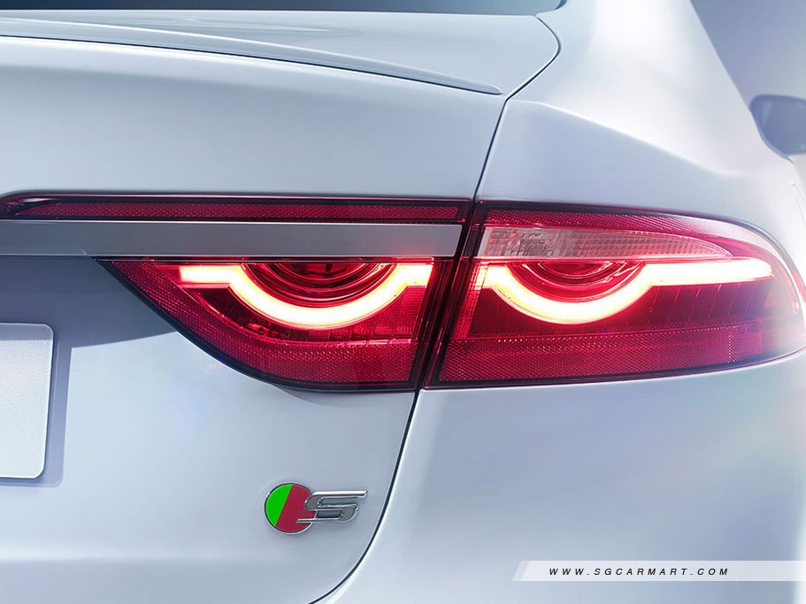 https://i.i-sgcm.com/new_cars/cars/11808/11808_g10