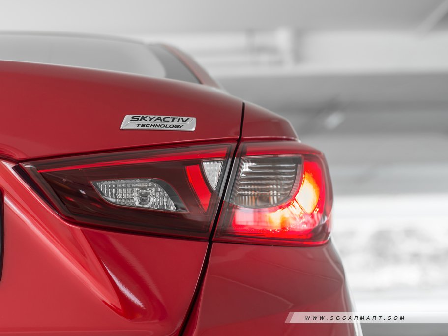 https://i.i-sgcm.com/new_cars/cars/11811/11811_g20