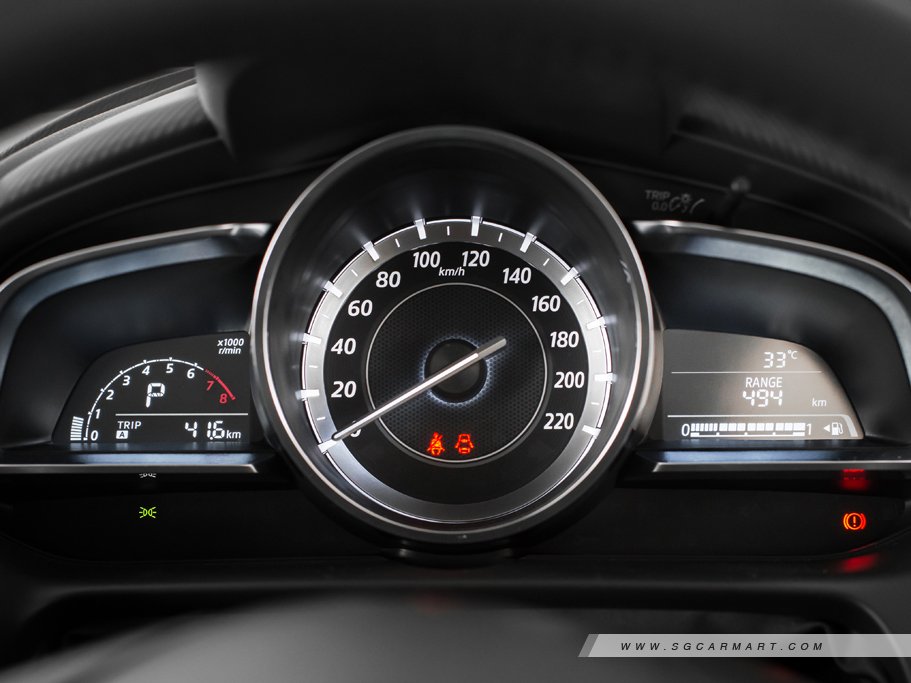 https://i.i-sgcm.com/new_cars/cars/11811/11811_g27