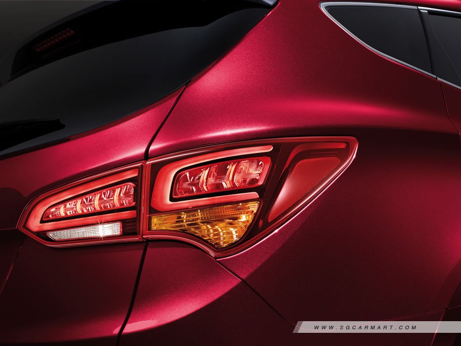 https://i.i-sgcm.com/new_cars/cars/11812/11812_g11