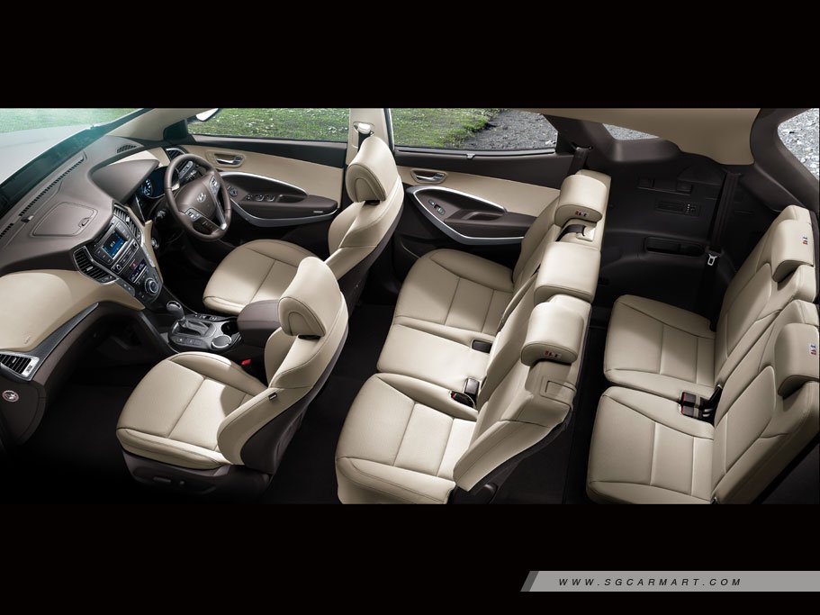 https://i.i-sgcm.com/new_cars/cars/11812/11812_g12