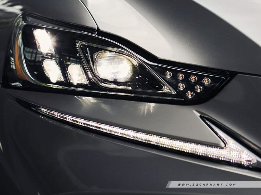https://i.i-sgcm.com/new_cars/cars/11816/11816_g7