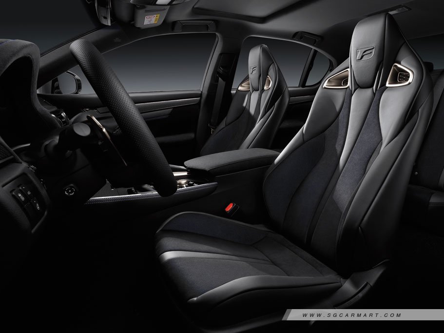 https://i.i-sgcm.com/new_cars/cars/11817/11817_g11