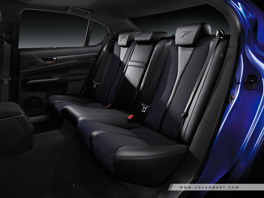https://i.i-sgcm.com/new_cars/cars/11817/11817_g12