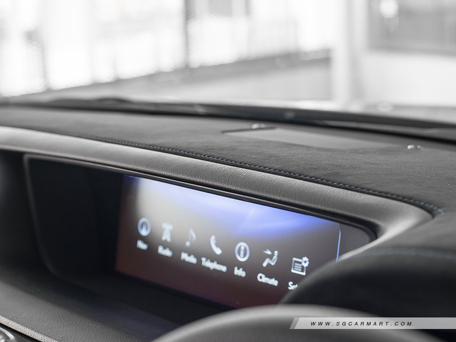 https://i.i-sgcm.com/new_cars/cars/11817/11817_g37