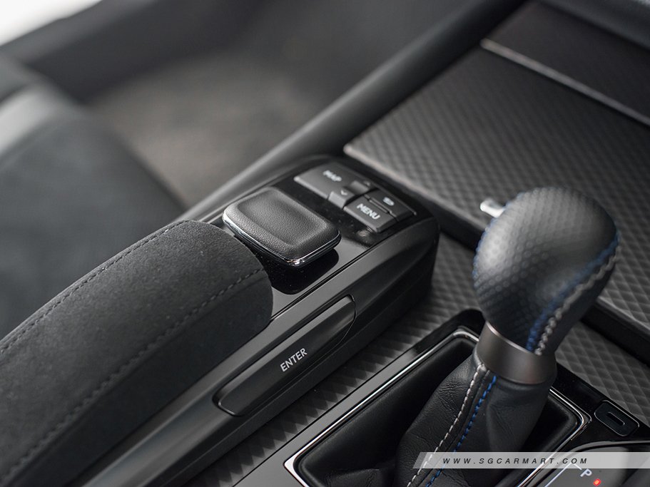 https://i.i-sgcm.com/new_cars/cars/11817/11817_g41