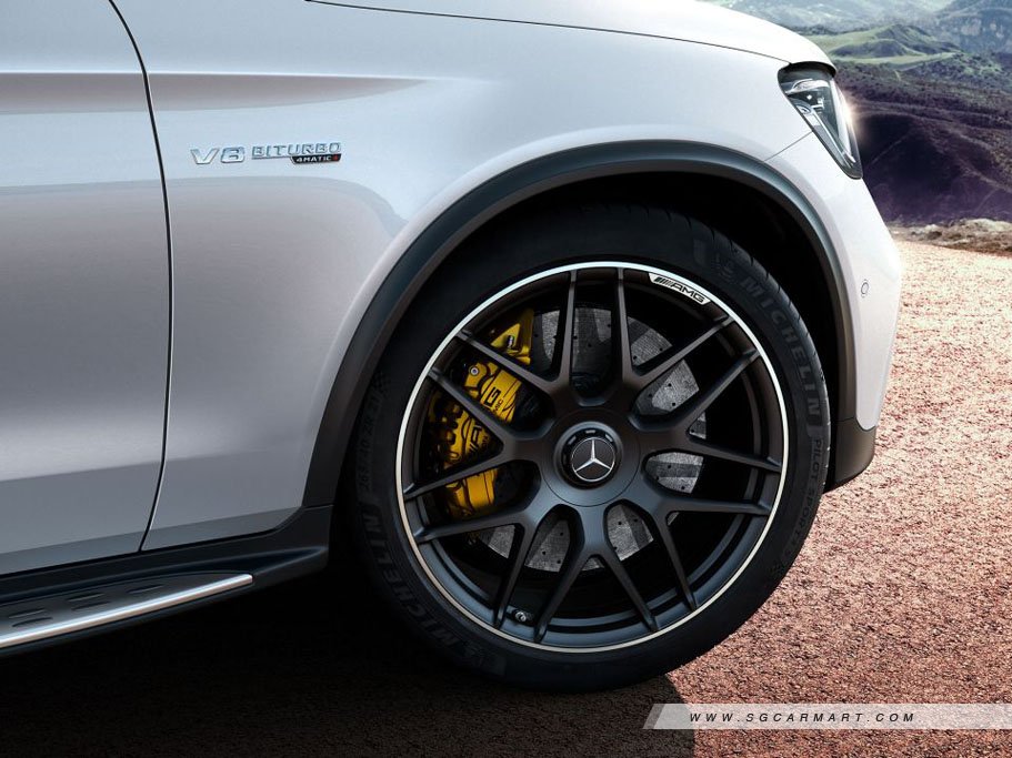https://i.i-sgcm.com/new_cars/cars/11819/11819_g101