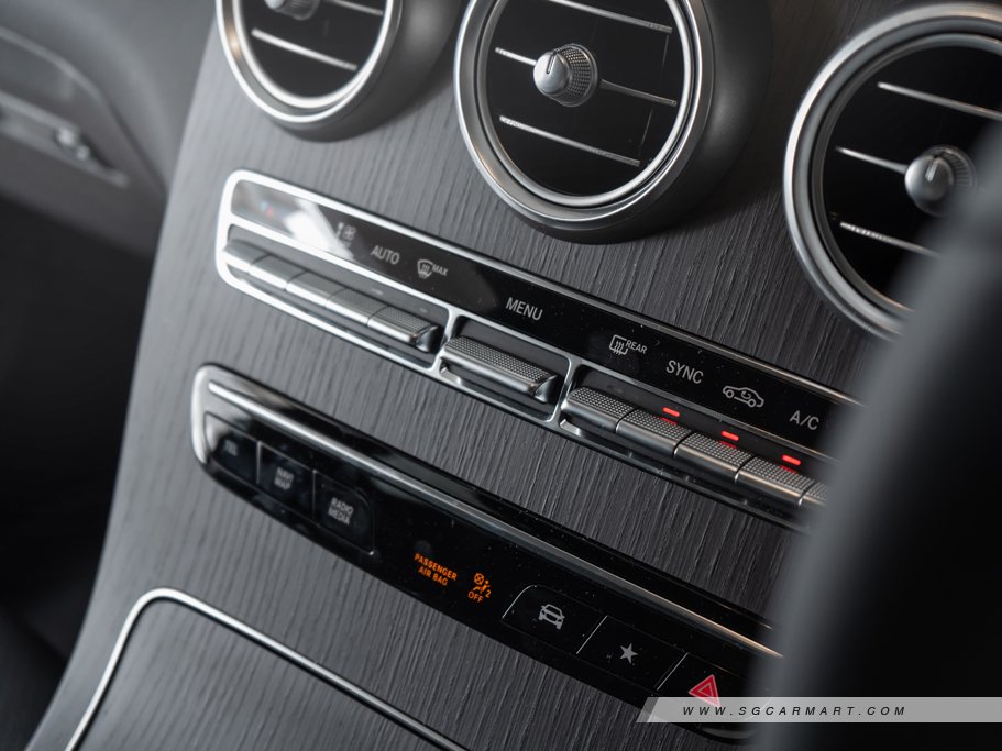 https://i.i-sgcm.com/new_cars/cars/11819/11819_g76