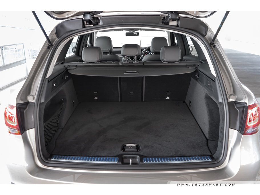 https://i.i-sgcm.com/new_cars/cars/11819/11819_g83