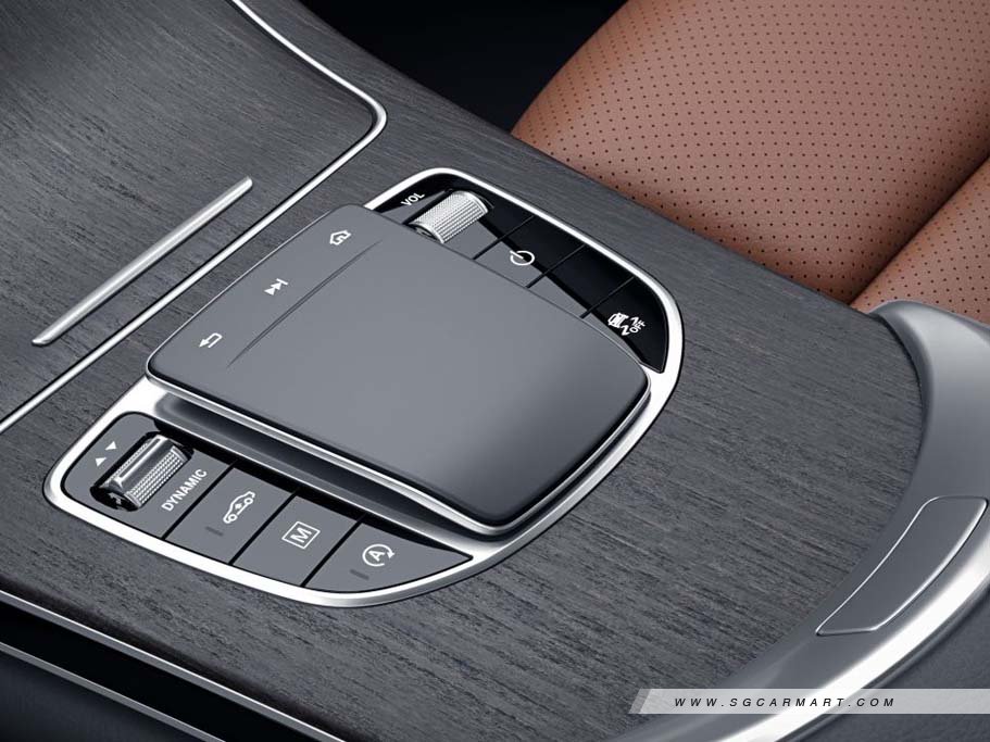https://i.i-sgcm.com/new_cars/cars/11819/11819_g92