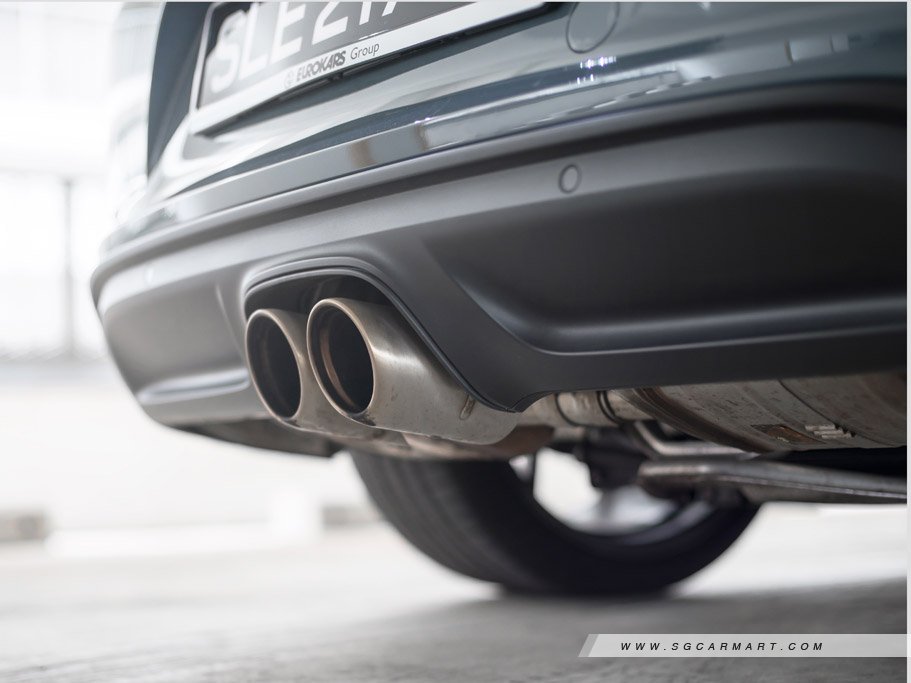 https://i.i-sgcm.com/new_cars/cars/11821/11821_g24