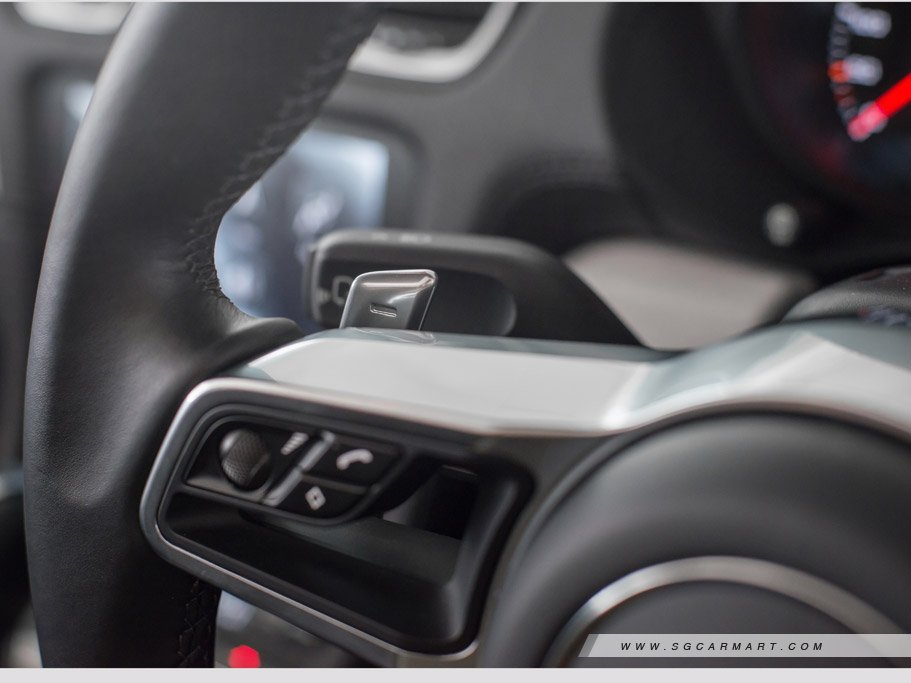 https://i.i-sgcm.com/new_cars/cars/11821/11821_g29