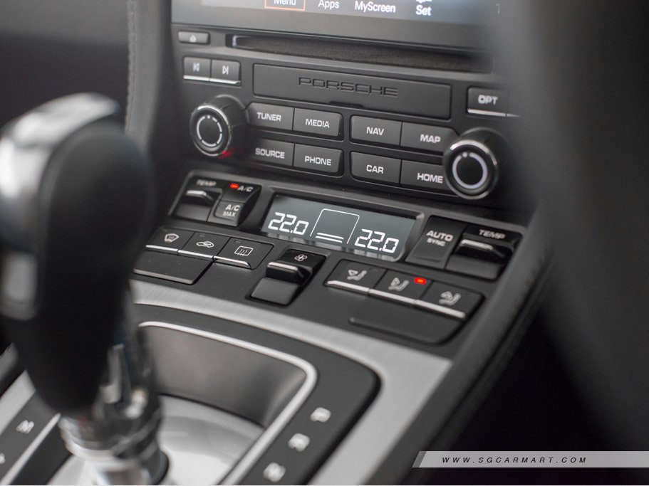 https://i.i-sgcm.com/new_cars/cars/11821/11821_g34
