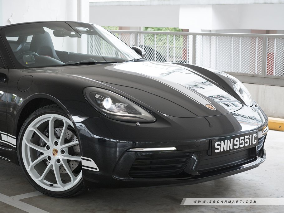https://i.i-sgcm.com/new_cars/cars/11821/11821_g42