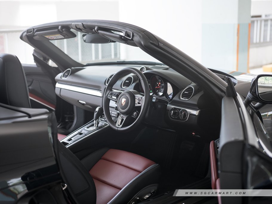 https://i.i-sgcm.com/new_cars/cars/11821/11821_g48