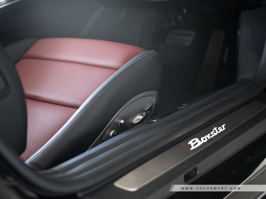https://i.i-sgcm.com/new_cars/cars/11821/11821_g49