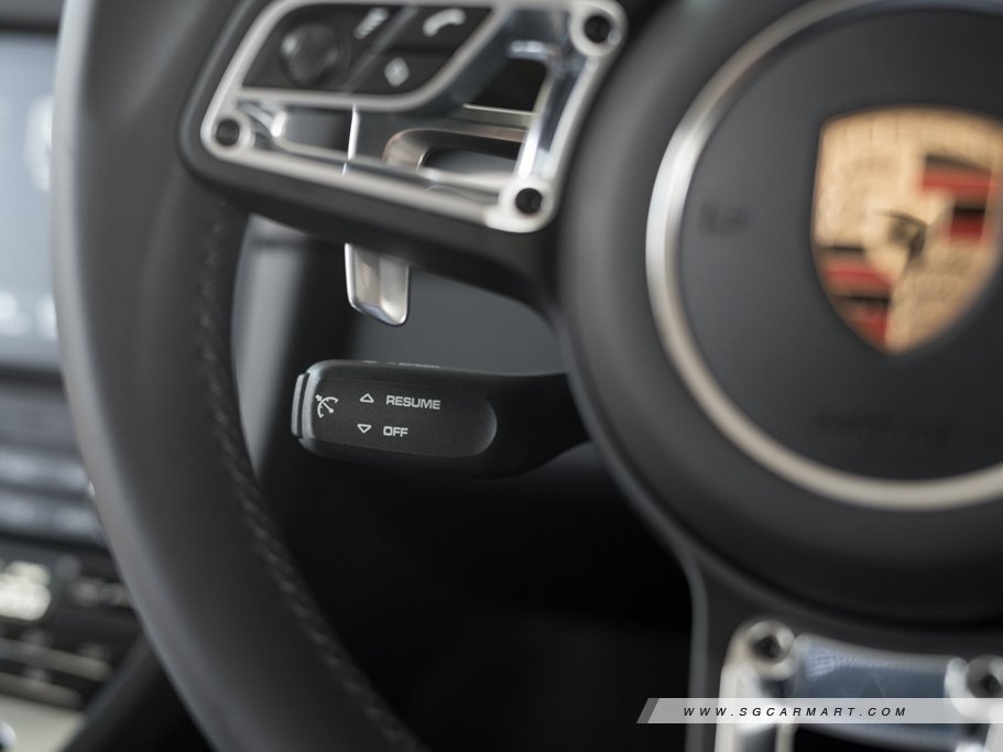 https://i.i-sgcm.com/new_cars/cars/11821/11821_g52