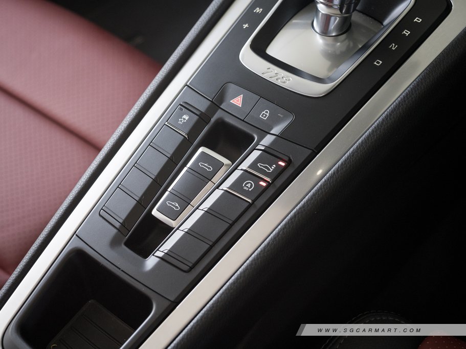 https://i.i-sgcm.com/new_cars/cars/11821/11821_g58