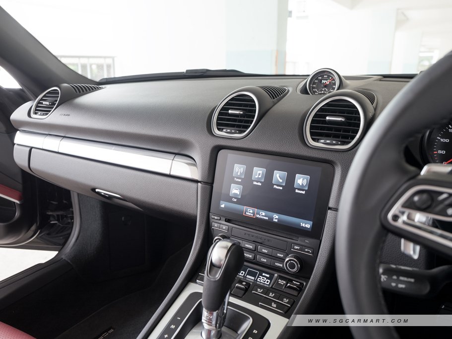 https://i.i-sgcm.com/new_cars/cars/11821/11821_g59