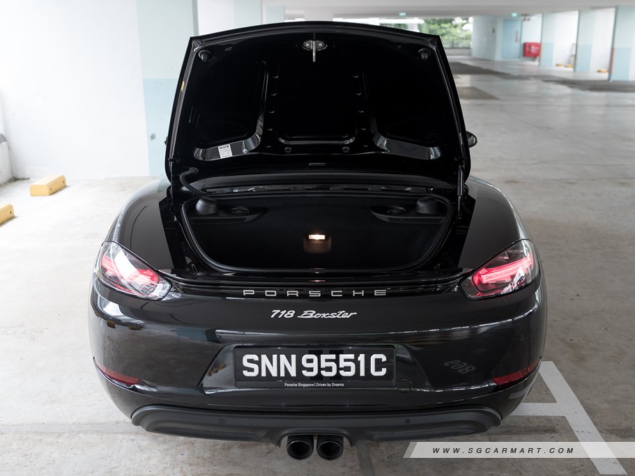 https://i.i-sgcm.com/new_cars/cars/11821/11821_g63