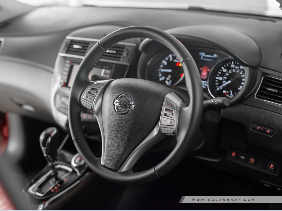 https://i.i-sgcm.com/new_cars/cars/11822/11822_g20