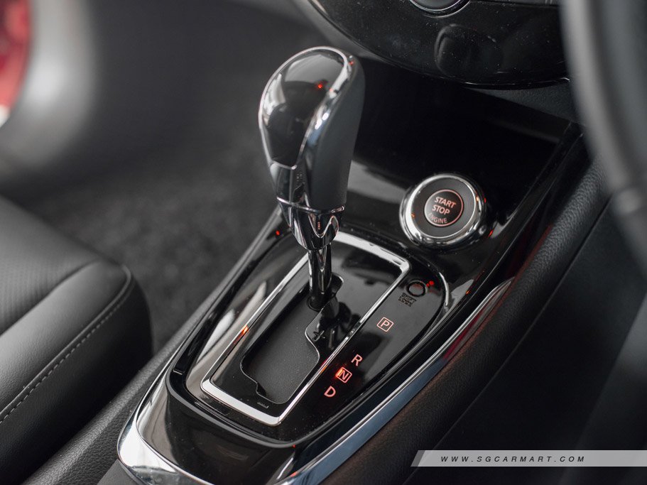 https://i.i-sgcm.com/new_cars/cars/11822/11822_g25